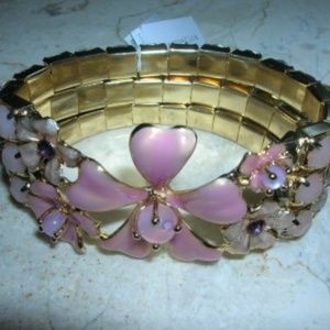 NWT MACY’S Enameled Stretch Floral Bracelet